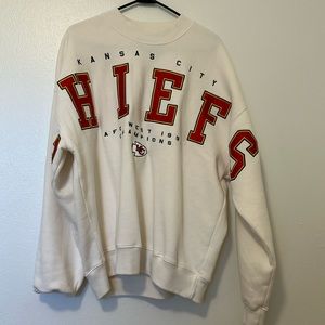 Abercrombie & fitch oversized chiefs sweatshirt
